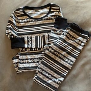 Old Navy thermal set